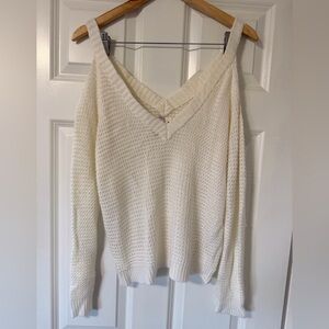 Francesca's Collections Cream V-Neck Cold-Shoulder Sweater